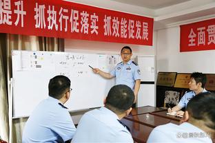 「直播吧现场实拍」武磊错失绝佳机会，近距离空门被门线解围！